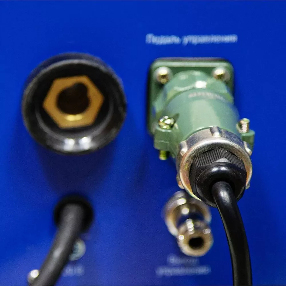 FoxWeld Атлант-1 сварочный вращатель 1922