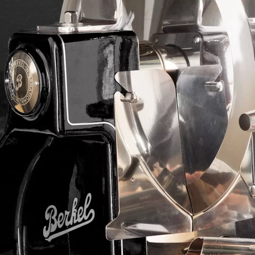 Слайсер Berkel Flywheel (Volano) B3 черный на подставке