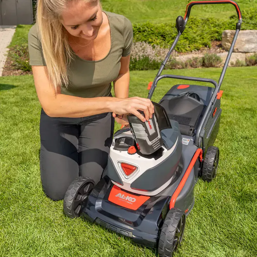 AL-KO 42.2 Li Comfort Energy Flex аккумуляторная газонокосилка (2 x 4 Ач, ЗУ) 123009