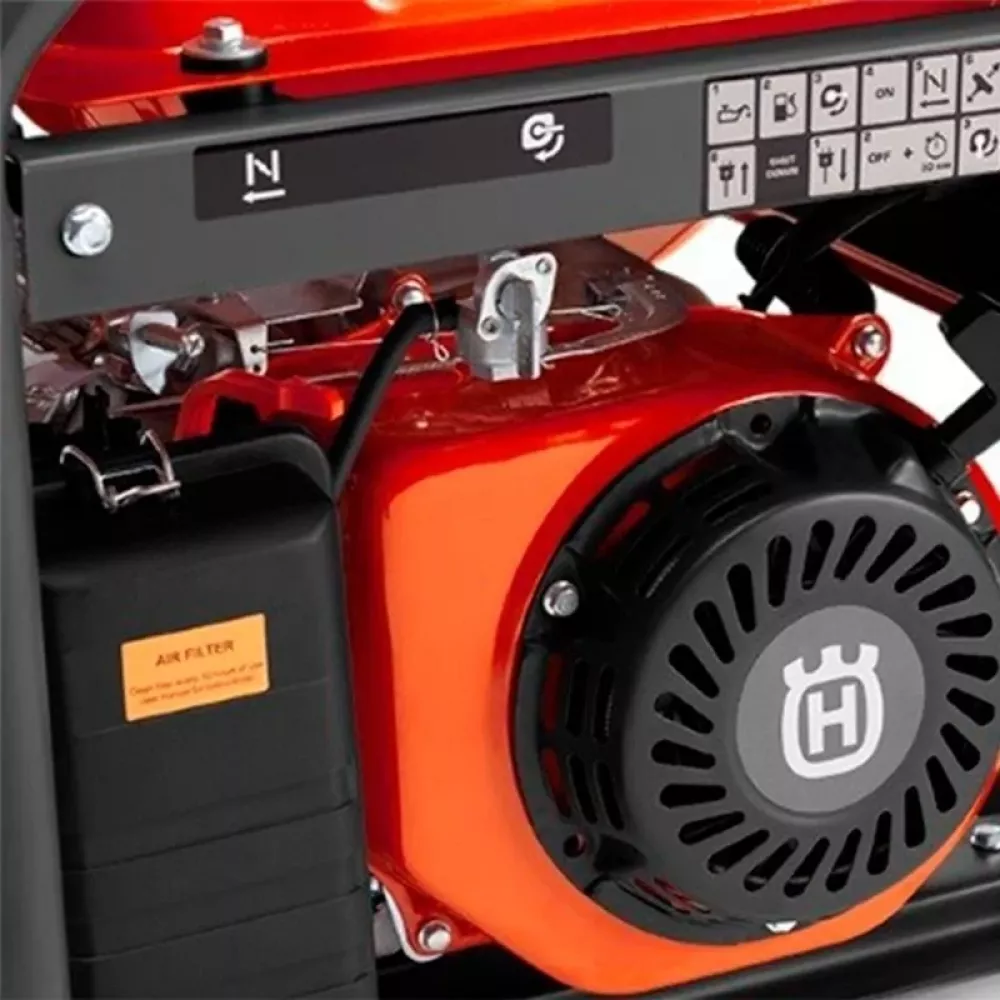 Husqvarna G3200P бензиновый генератор 9676651-02