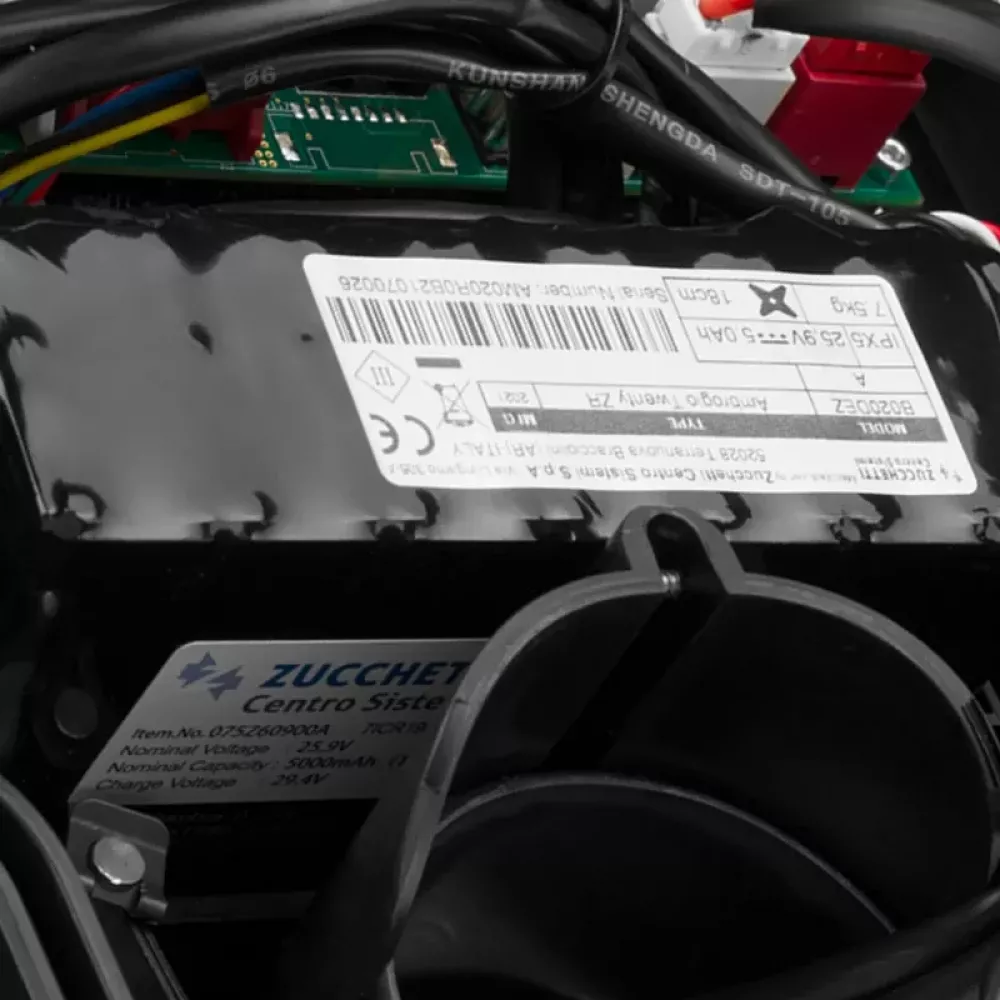 Caiman Tech X2 Elite ZR (Radar) газонокосилка-робот TH020R0K4Z