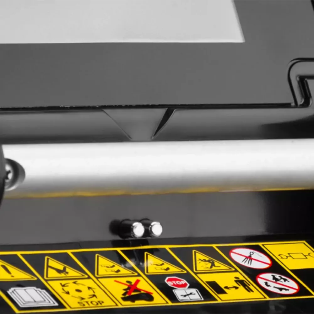 Caiman Ambrogio L250 Deluxe робот-газонокосилка AM250D0V9Z