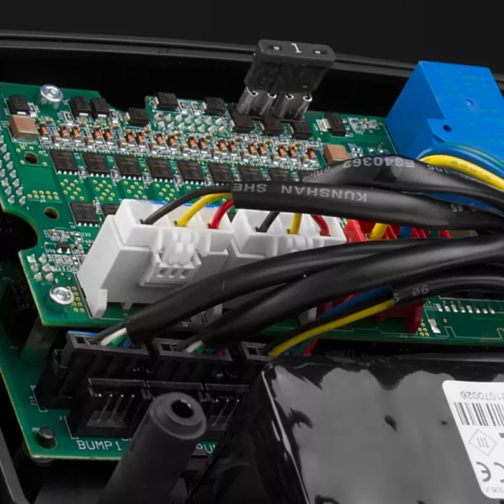 Caiman Tech X2 Elite ZR Radar газонокосилка робот TH020R0K1Z