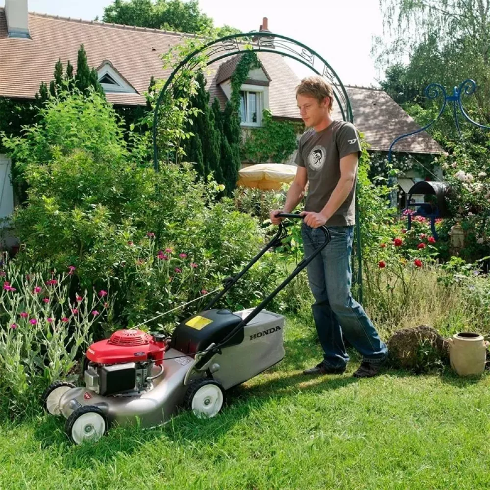 Газонокосилка бензиновая Honda HRG 416C SKEH, HRG416CSKEH