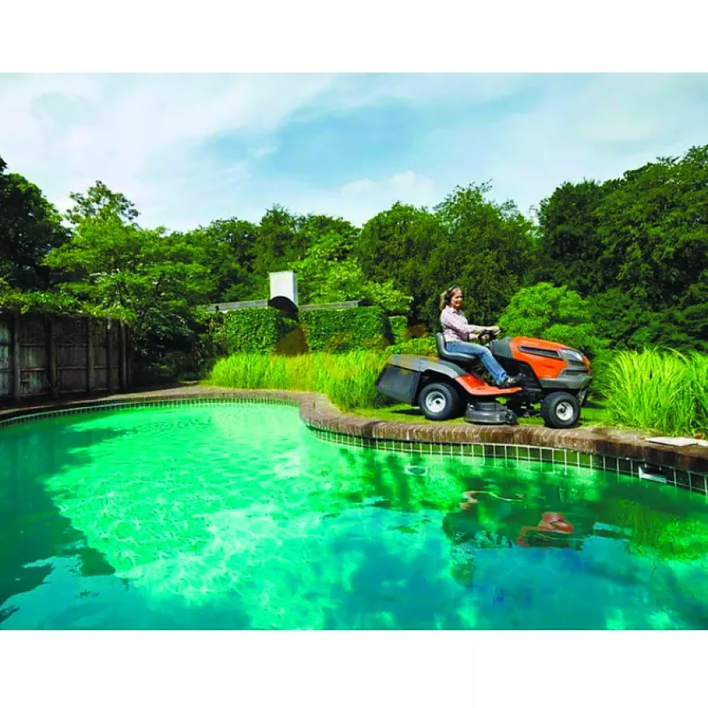 Садовый трактор Husqvarna TC 138, 9605101-79