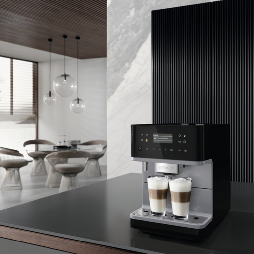 Кофемашина Miele CM6160 cеребряный металлик SilverEdition