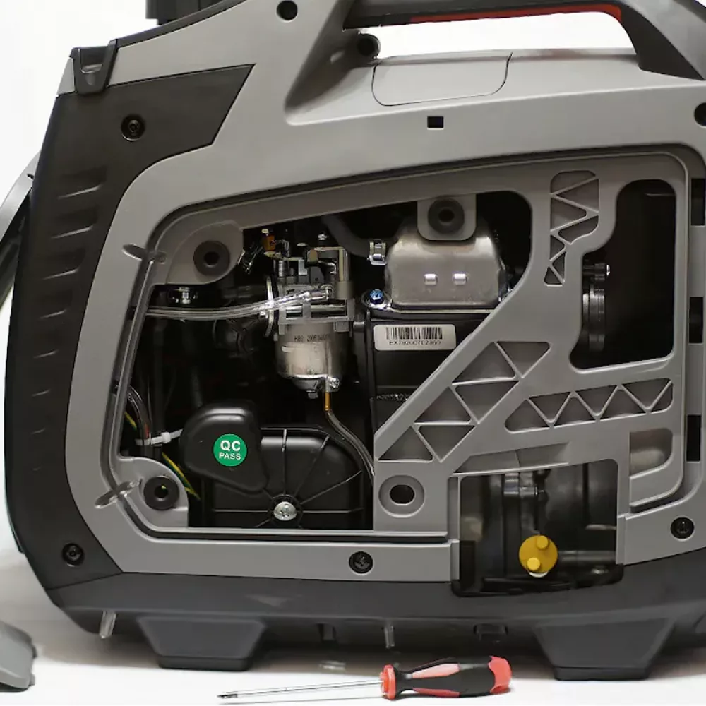 Briggs & Stratton P 2400 Inverter бензиновый генератор 030800