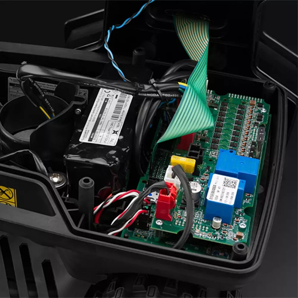 Caiman Tech X2.5 Elite GPS, GSM робот-газонокосилка TH025L4K1Z