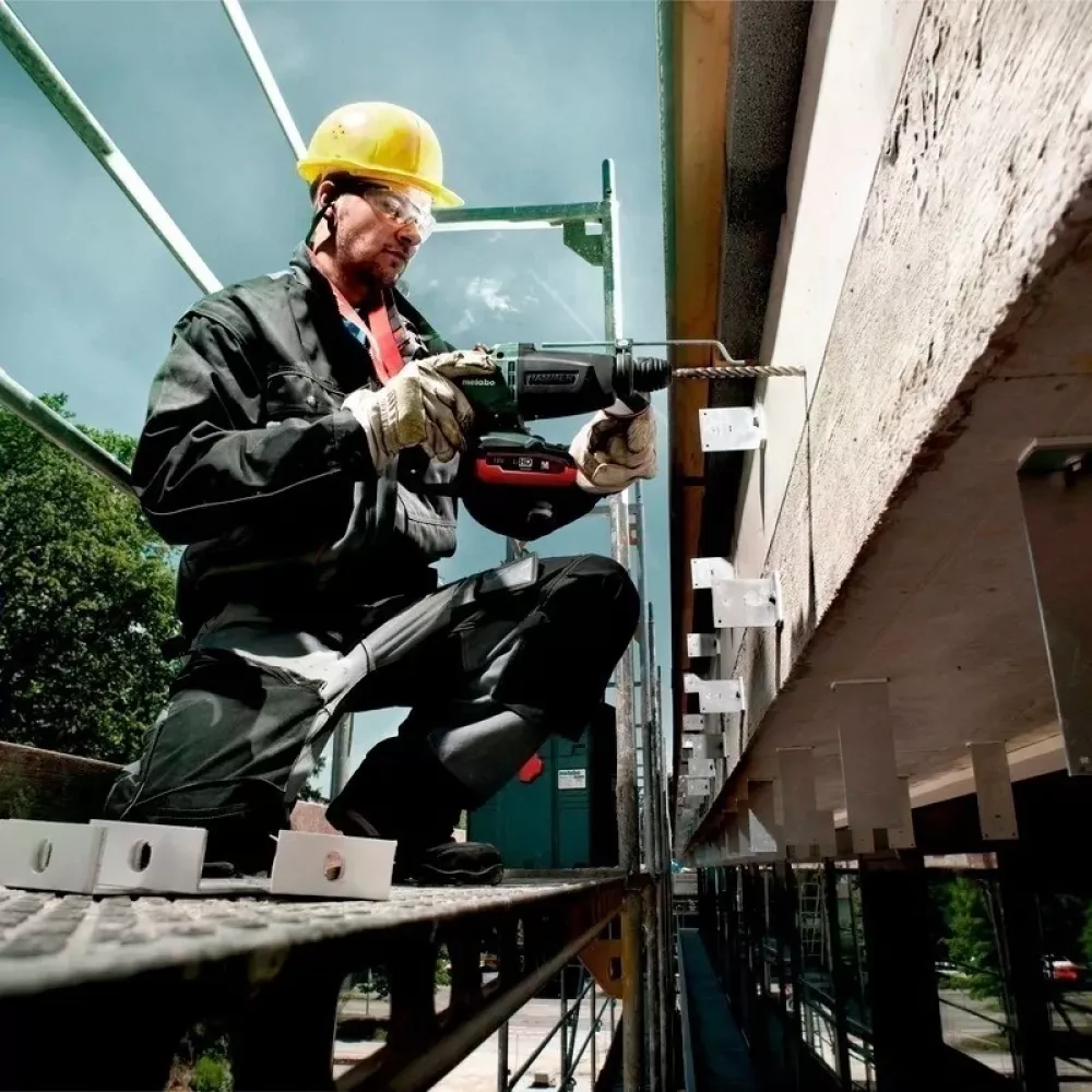 Metabo KHA 18 LTX перфоратор в кейсе (2 x 5.2 Ач, ЗУ) 600210800