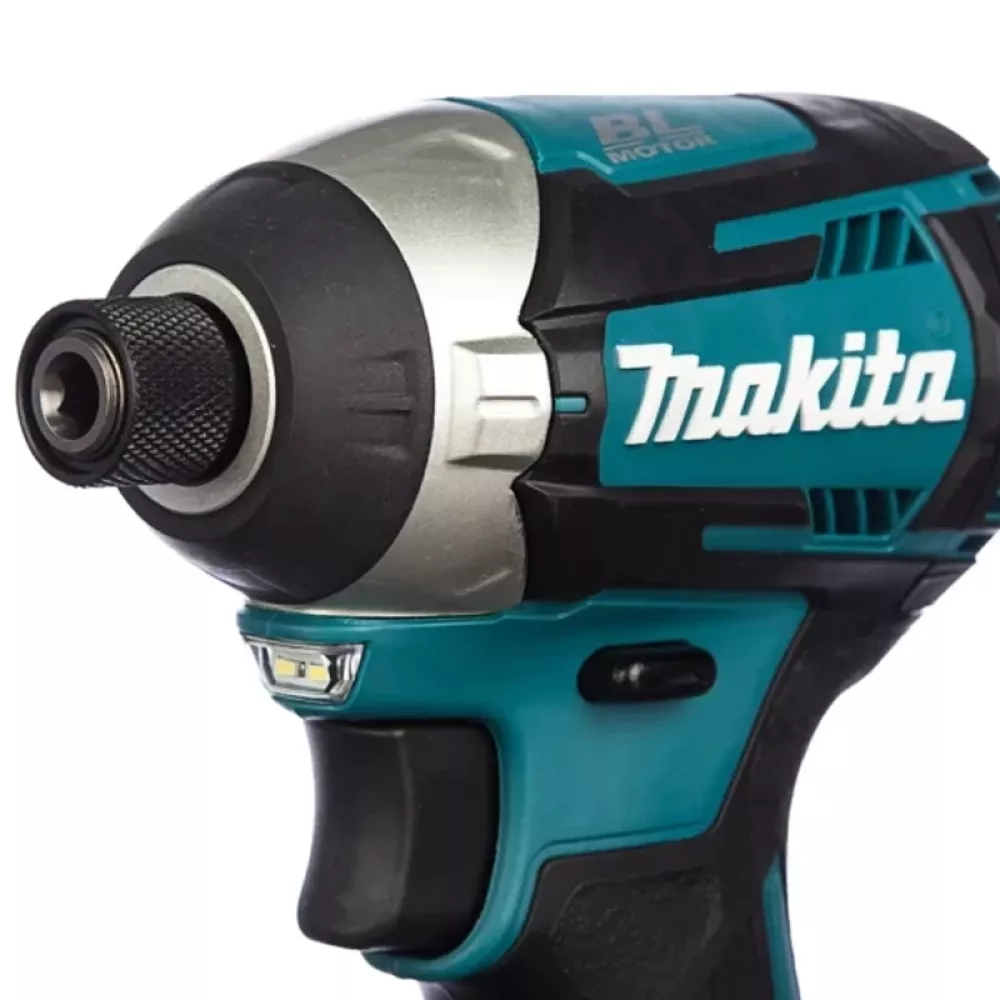 Makita DTD154RFE шуруповерт аккумуляторный ударный (2 x 3 Ач, ЗУ)