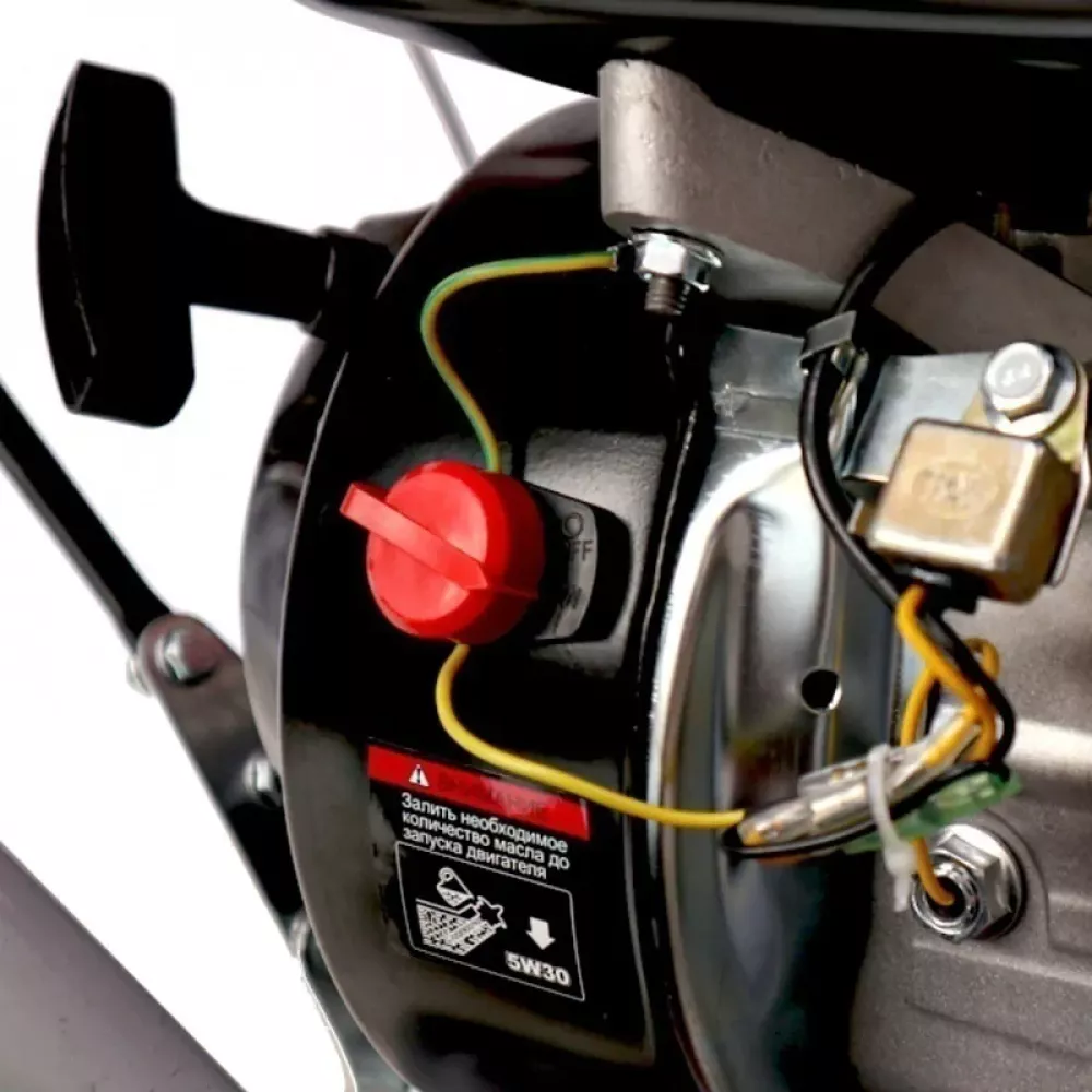 Ресанта СБ 4000 бензиновый снегоуборщик 70/7/29