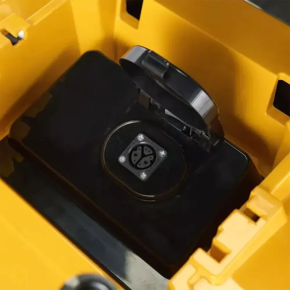 Stiga Tornado 598e садовый трактор-газонокосилка аккумуляторный (1 x 40 Aч, ЗУ) 2T0665481/ST2