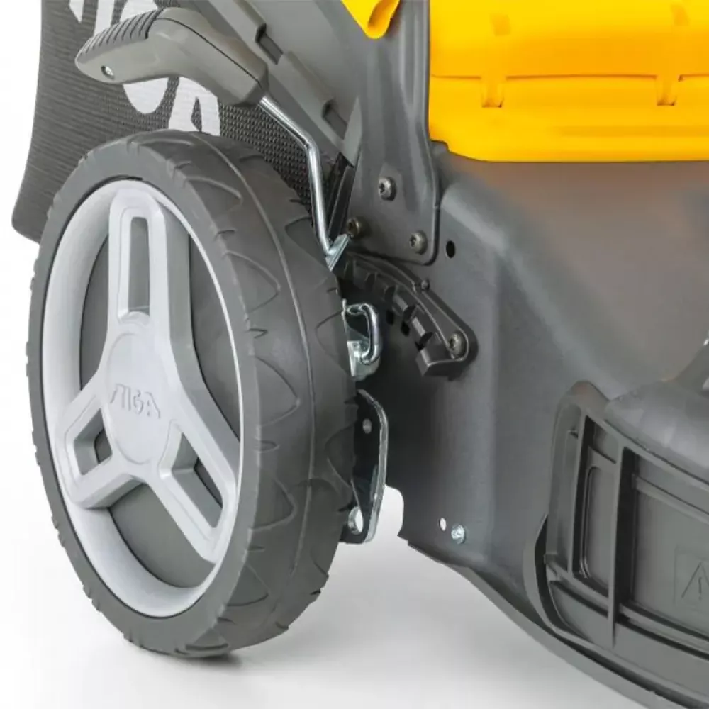 Бензиновая газонокосилка Stiga Combi 48 SЕQ, 2L0486548/ST1