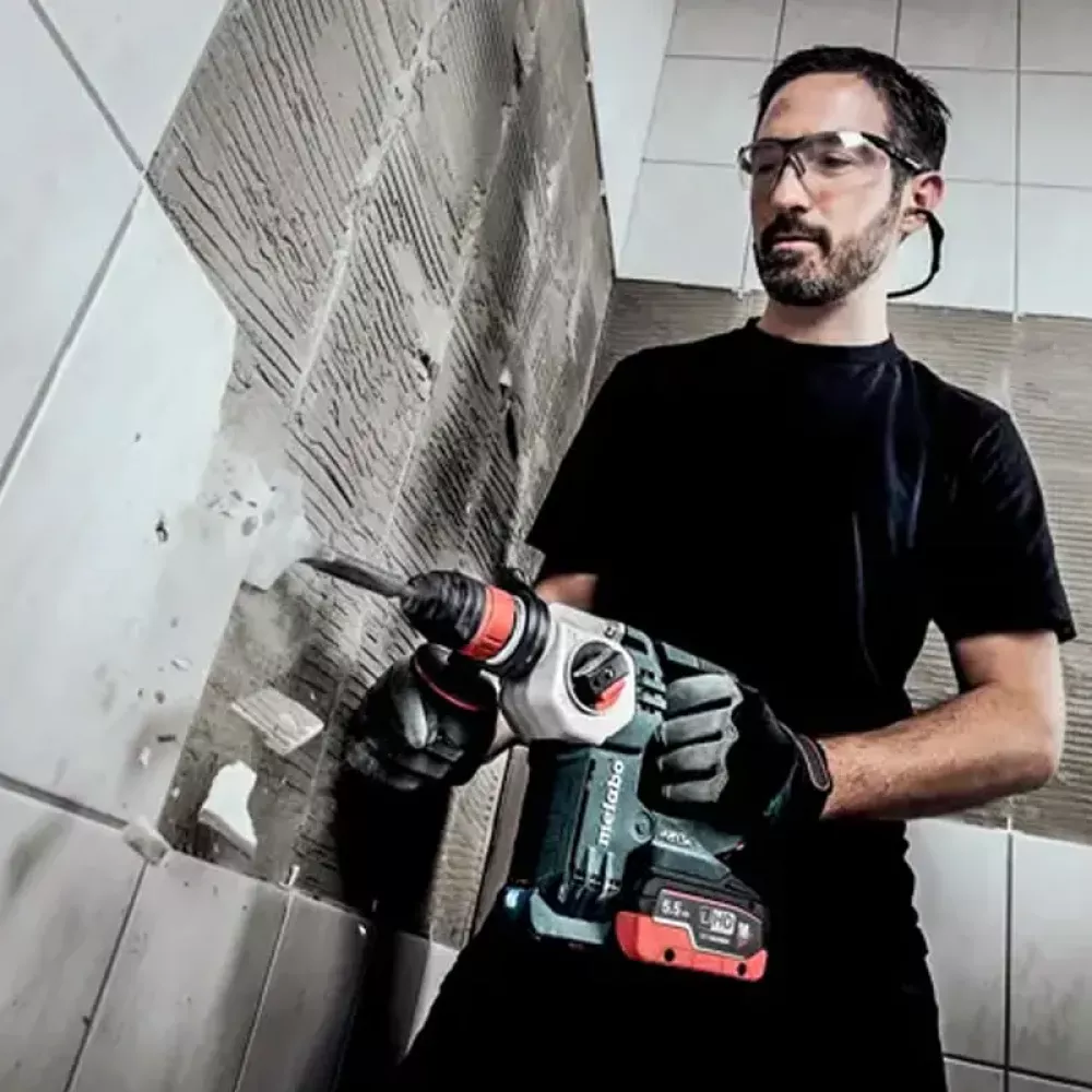 Metabo KHA 18 LTX BL 24 Quick Set ISA перфоратор в кейсе 1 x 5.5 Ач, 1 x 4 Ач, ЗУ 600211930