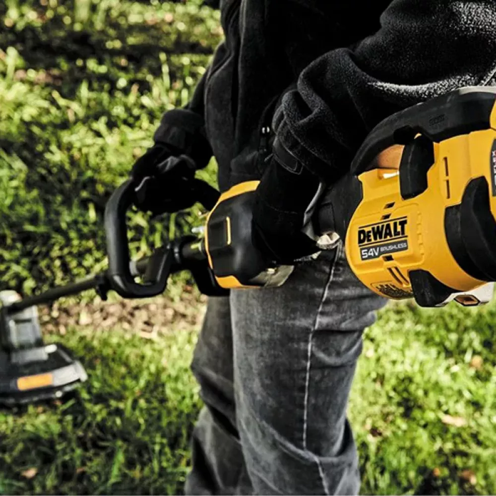 DeWalt FLEXVOLT DCMAS5713X1 триммер аккумуляторный (1 x 3 Ач, ЗУ) DCMAS5713X1-QW