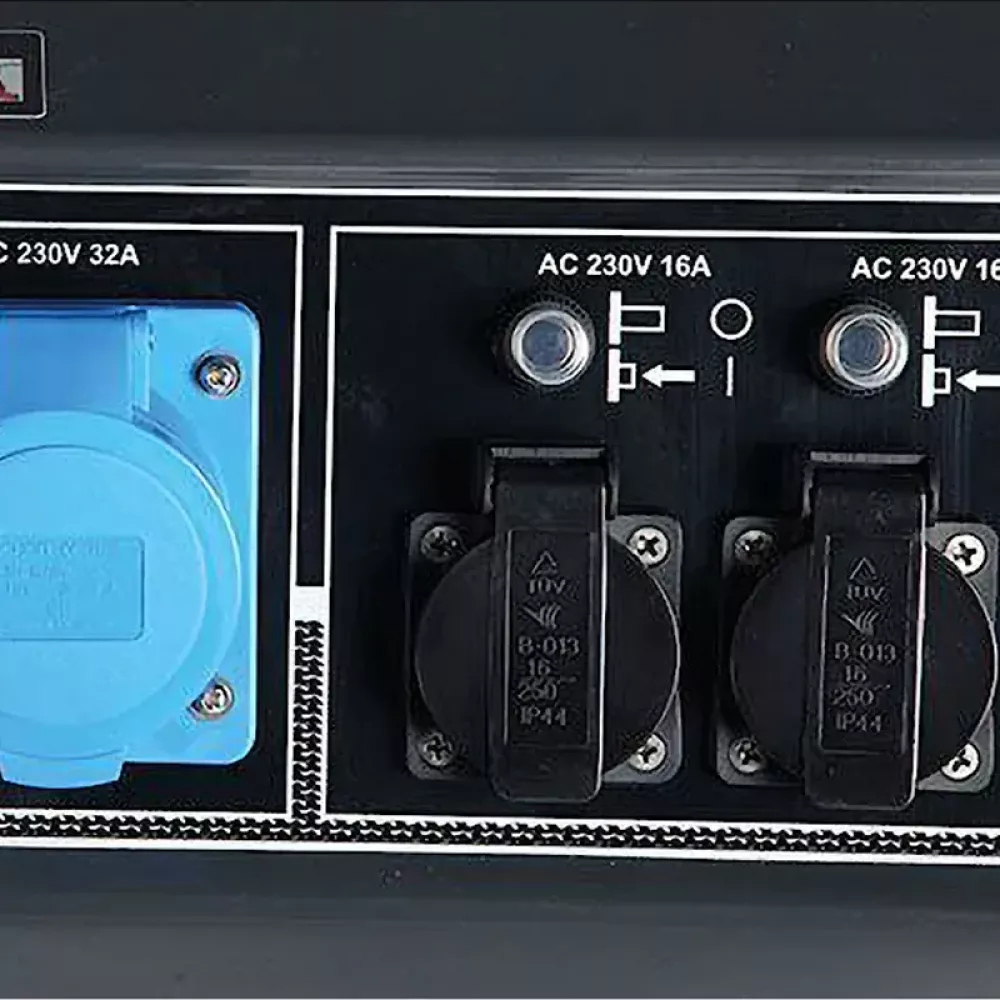 Briggs & Stratton 8500 EA бензиновый генератор 030722